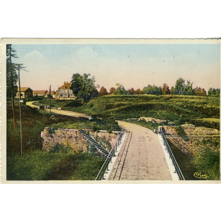 cp08-rocroi-avenue-de-la-gare