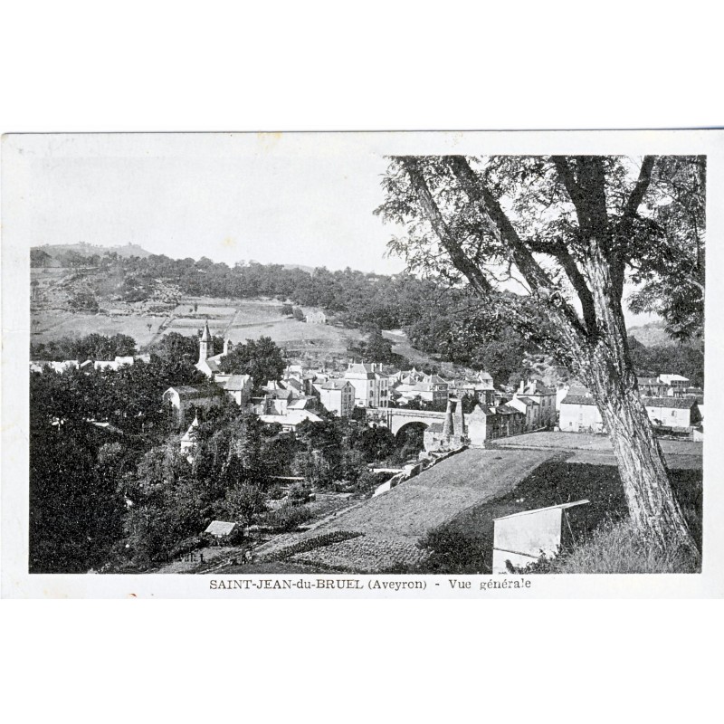 cp12-saint-jean-du-bruel-vue-generale