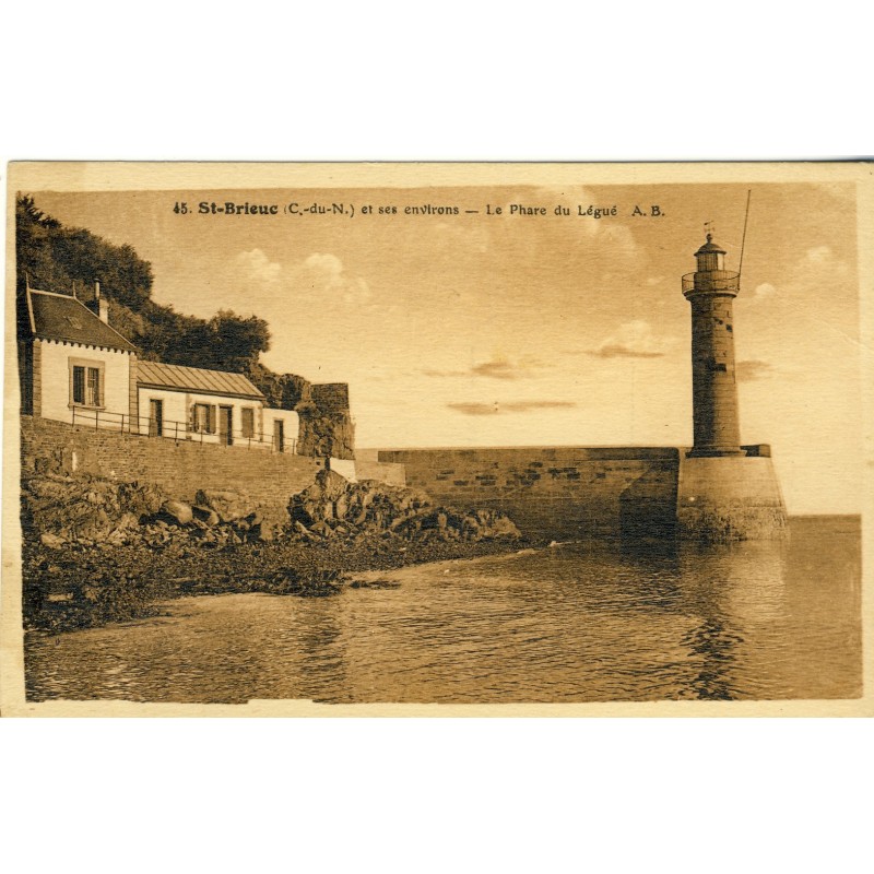 cp22-st-brieuc-et-ses-environs-le-phare-du-legue