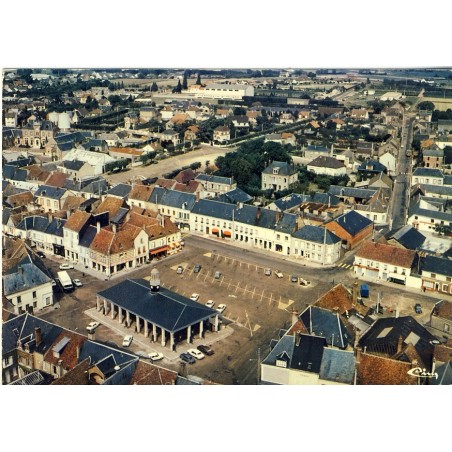 cp28-brou-vue-aerienne-place-des-halles