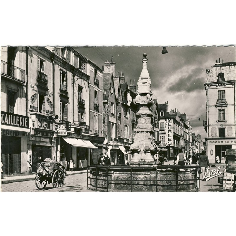 cp37-tours-fontaine-de-beaune