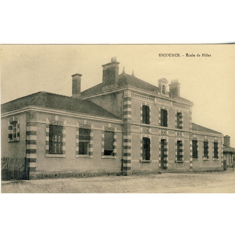 cp40-escource-ecole-de-filles