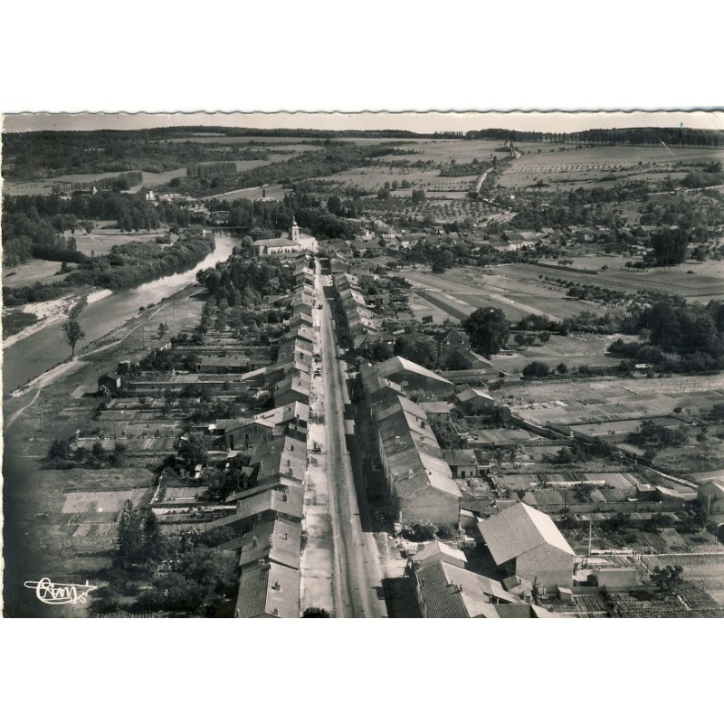 cp54-flavigny-vue-aerienne-rue-de-nancy