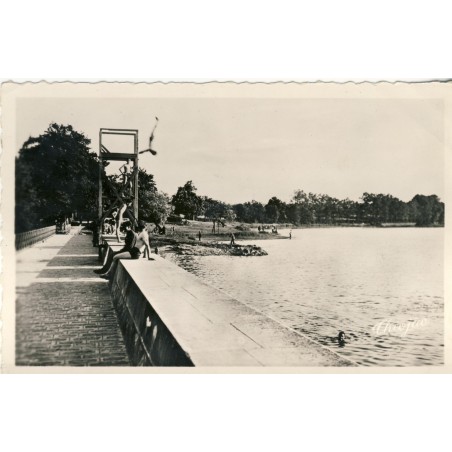 cp03-montlucon-plage-le-plongeoir