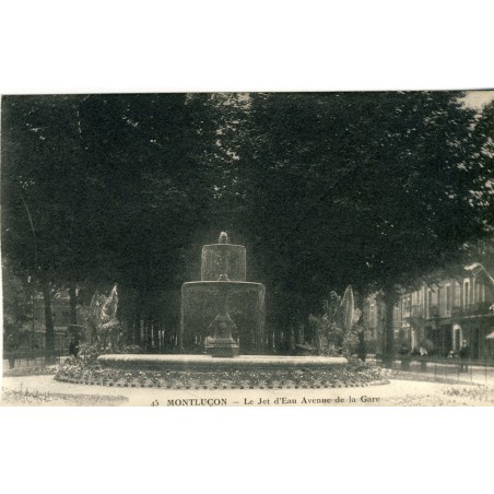 cp03-montlucon-le-jet-d-eau-avenue-de-la-gare
