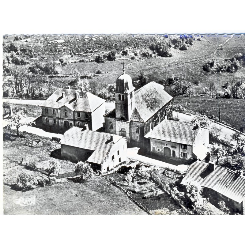 CP 39 VALFIN LES ST CLAUDE - VUE AERIENNE - L'EGLISE CP 39 VALFIN LES ST CLAUDE - VUE AERIENNE - L'EGLISE