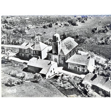 CP 39 VALFIN LES ST CLAUDE - VUE AERIENNE - L'EGLISE