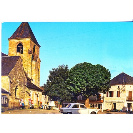 cp24-st-julien-de-lampon-l-eglise-et-la-place