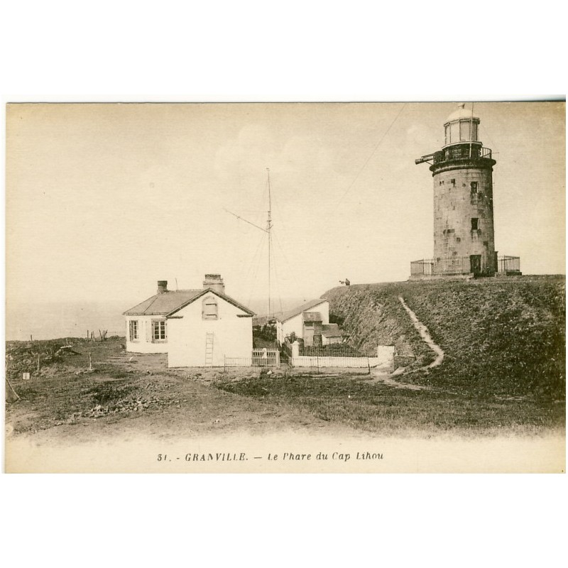 CP50 GRANVILLE - LE PHARE DU CAP LIHOU