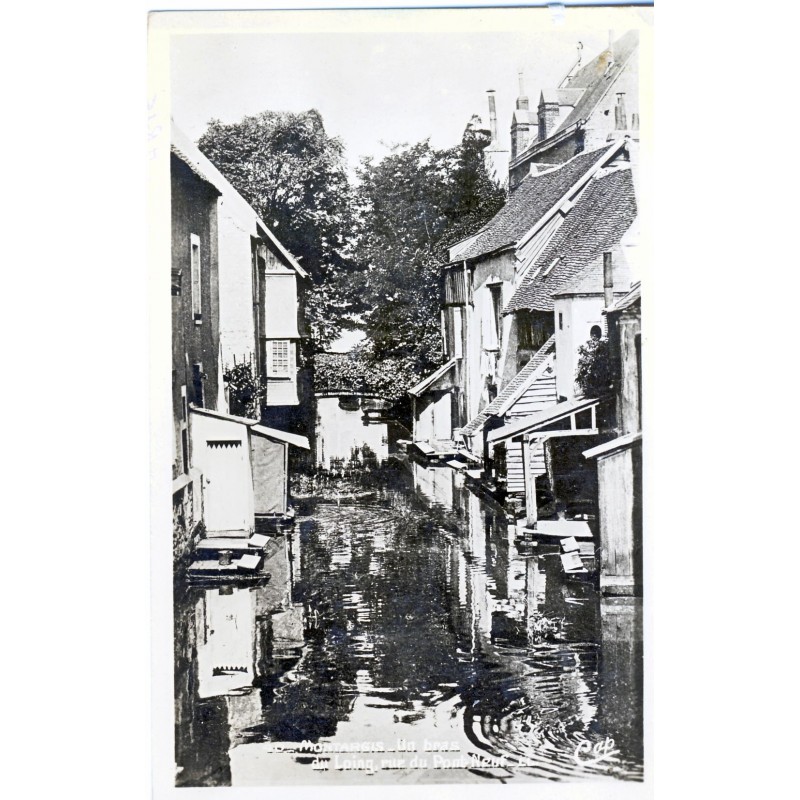 cp45-montargis-un-bras-du-loing-rue-du-pont-neuf