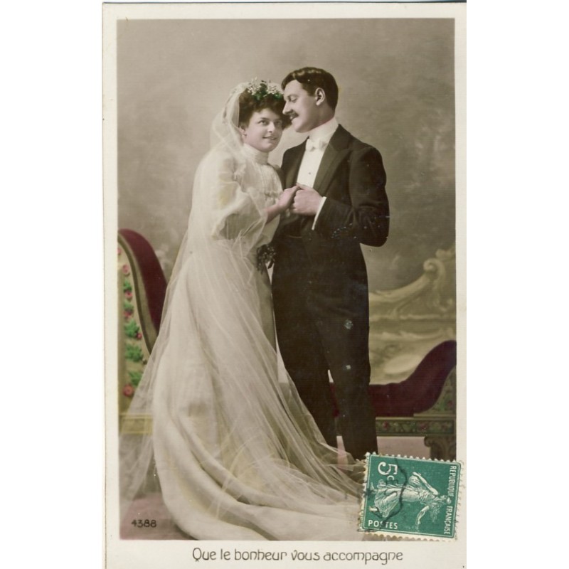 CARTE POSTALE MARIAGE - QUE LE BONHEUR VOUS ACCOMPAGNE