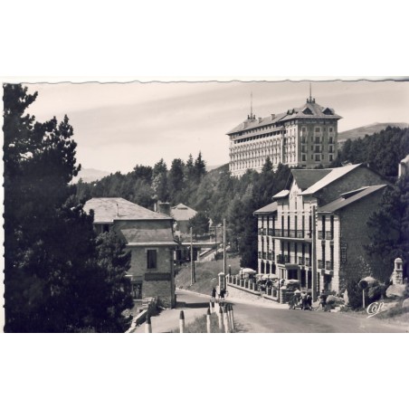 CP66 FONT-ROMEU - L'HOTEL REGINA ET LE GRAND HOTEL