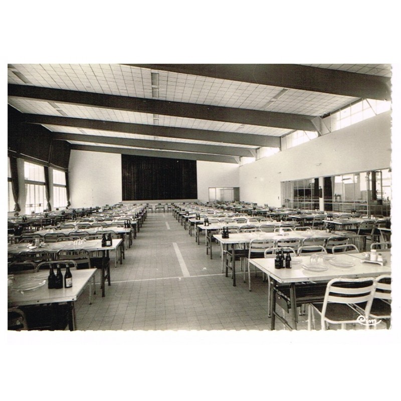 Carte Postale de SEINE ET MARNE - 77 - GURCY LE CHATEL - ECOLE DE METIERS