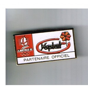 PIN'S JEUX OLYMPIQUES ALBERTVILLE 92 - YOPLAIT  METAL EMAILLE