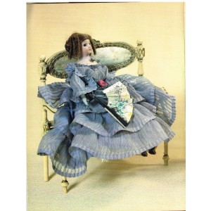 LIVRE  : LE CHARME DES VIEILLES POUPEES - EDITH  MANNONI.