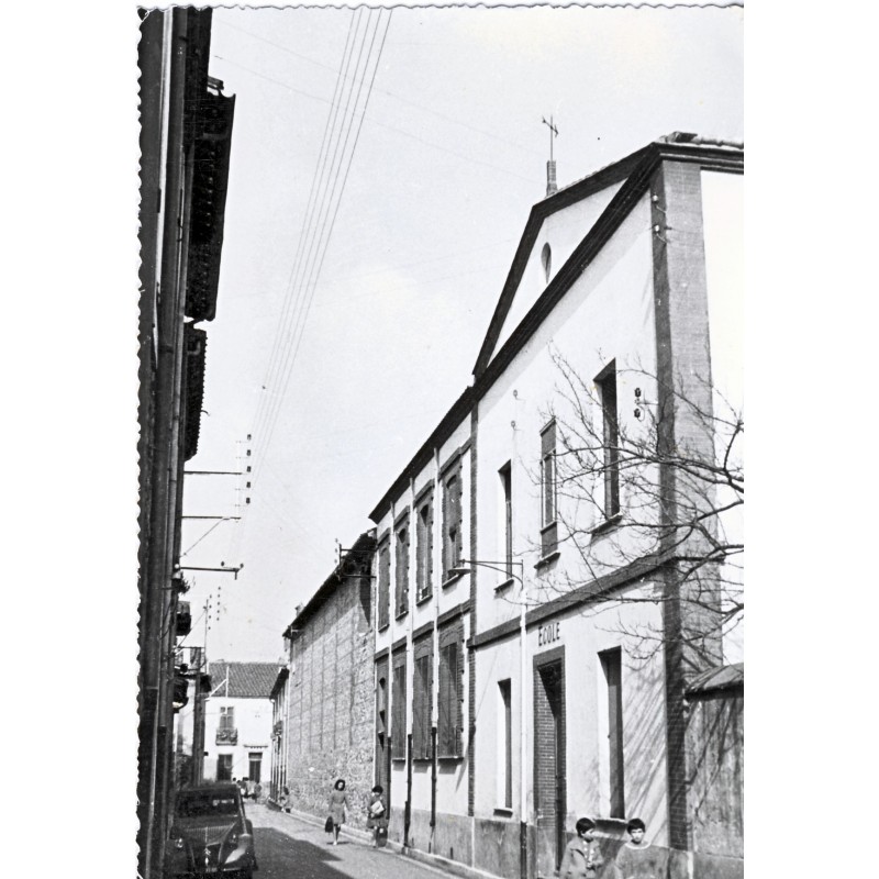 cp66-villeneuve-de-la-riviere-les-ecoles