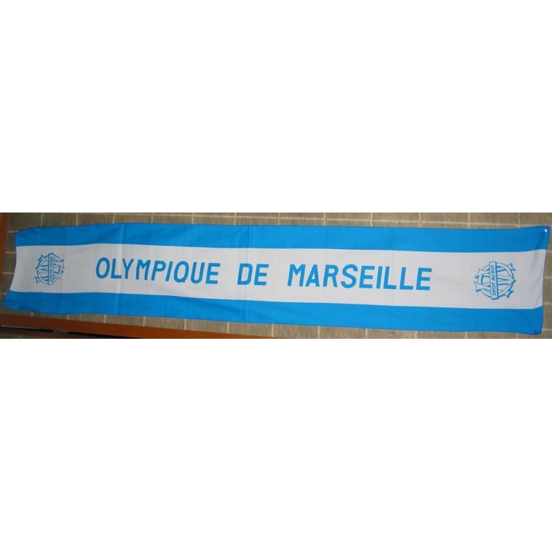 ECHARPE  OLYMPIQUE DE MARSEILLE.