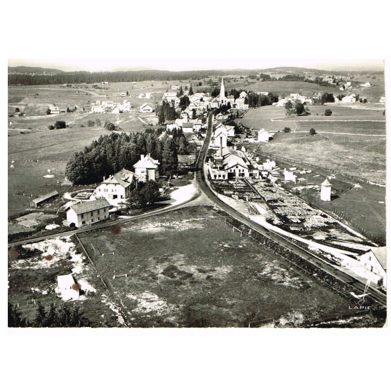 CP25 - LE RUSSEY - EN AVION AU-DESSUS DE... STADE DES RONDEYS