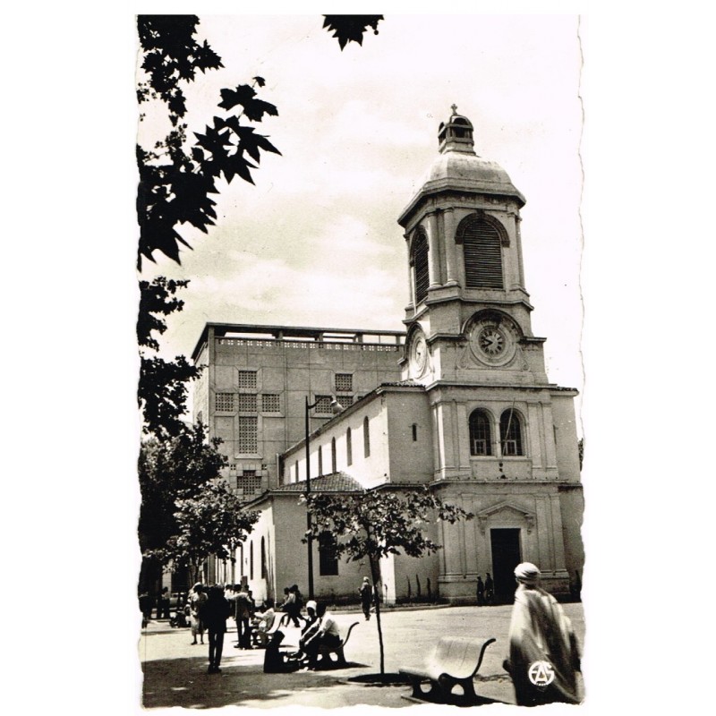 CARTE POSTALE MOSTAGANEM - L'EGLISE SAINT JEAN BAPTISTE
