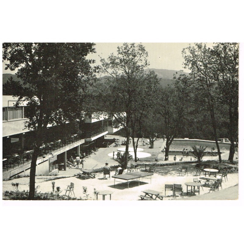 CP83 GRIMAUD - VILLAGE DES RESTANQUES