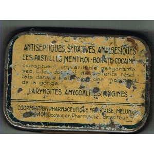 BOITE ANCIENNE EN METAL PASTILLES MENTHOL-BORATE-COCAINE