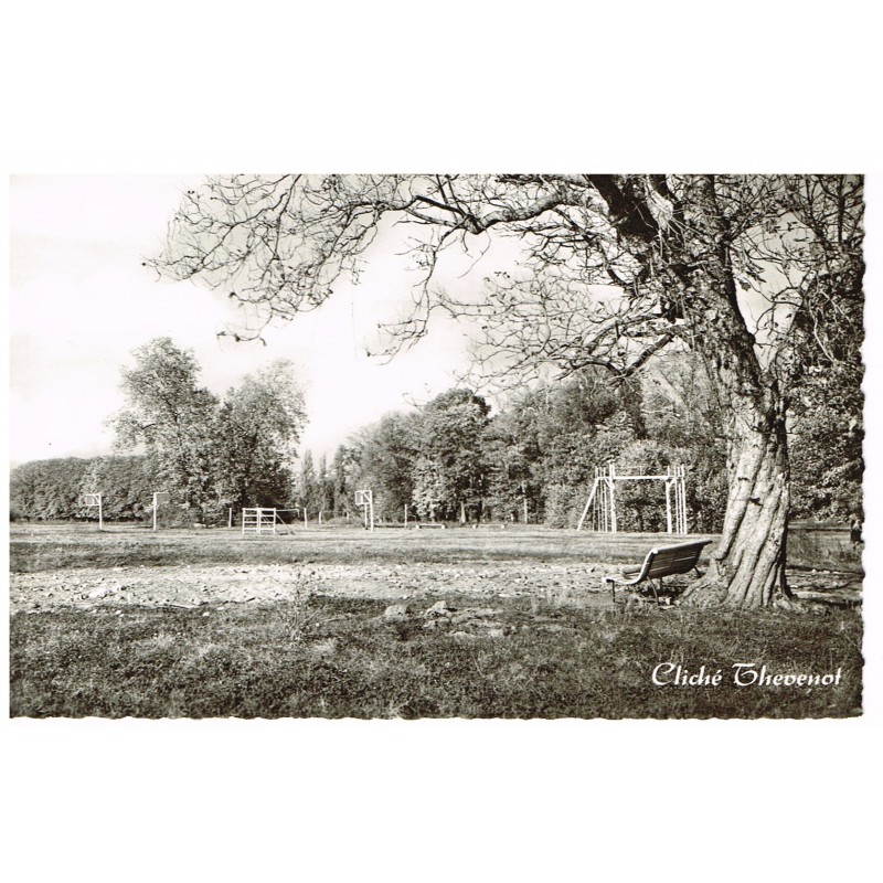 CP78  MONTGERON - LYCEE MIXTE  - LES TERRAINS D'EDUCATION PHYSIQUE