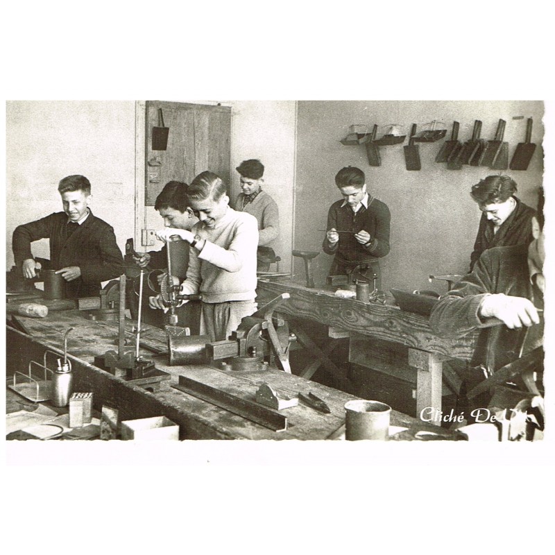 CP78 MONTGERON - LYCEE MIXTE  - UN ATELIER DE LA SECTION TECHNIQUE