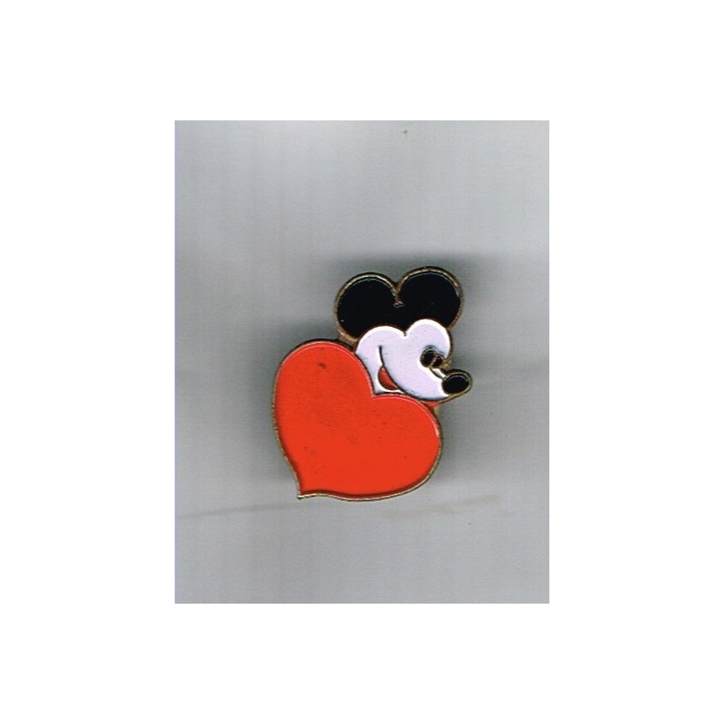 PIN'S WALT DISNEY - MICKEY DANS UN COEUR