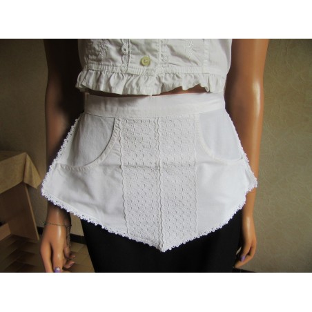 PETIT TABLIER BLANC VINTAGE - BRODERIE ANGAISE -DEUX POCHES