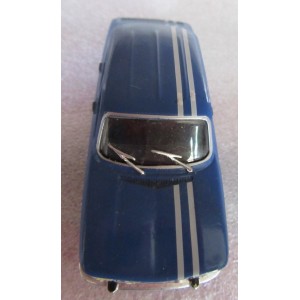 VOITURE MINIATURE METAL - RENAULT 8 - ECHELLE 1/43ème