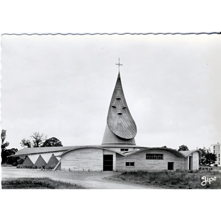 cp72-le-mans-eglise-du-christ-sauveur