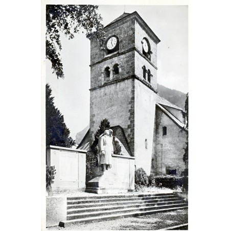 cp73-samoens-clocher-de-l-eglise-et-le-monument