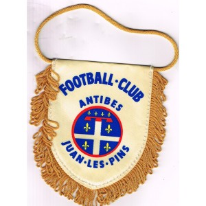 FANION FOOTBALL-CLUB ANTIBES - JUAN-LES-PINS