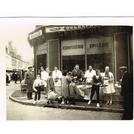 PHOTO véritable DE LA FOIRE D'HESDIN EN DECEMBRE 1959