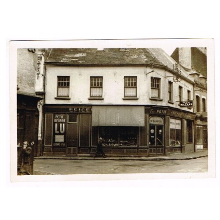 PHOTO véritable  MAISON RUE DE LA PAROISSE A HESDIN